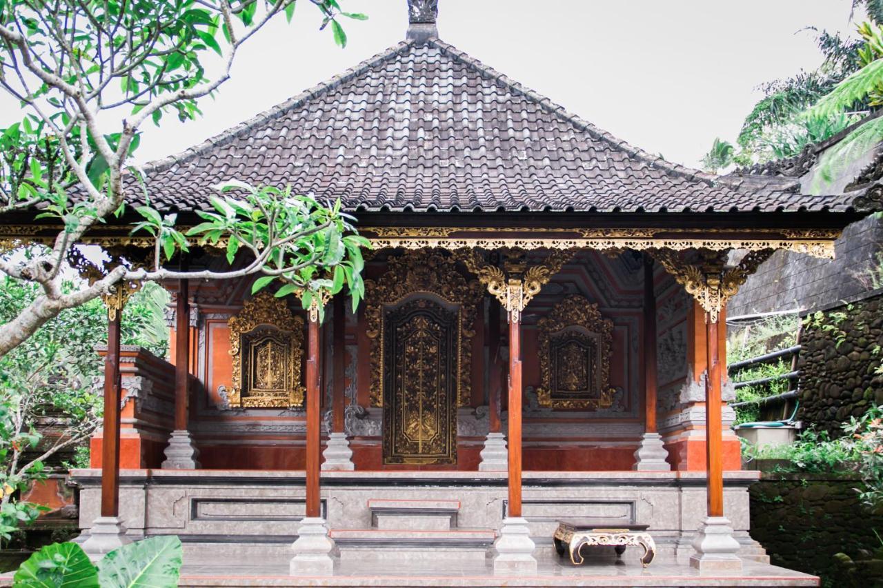 فيلا Gunung Kawi House تيغالالانغْ المظهر الخارجي الصورة