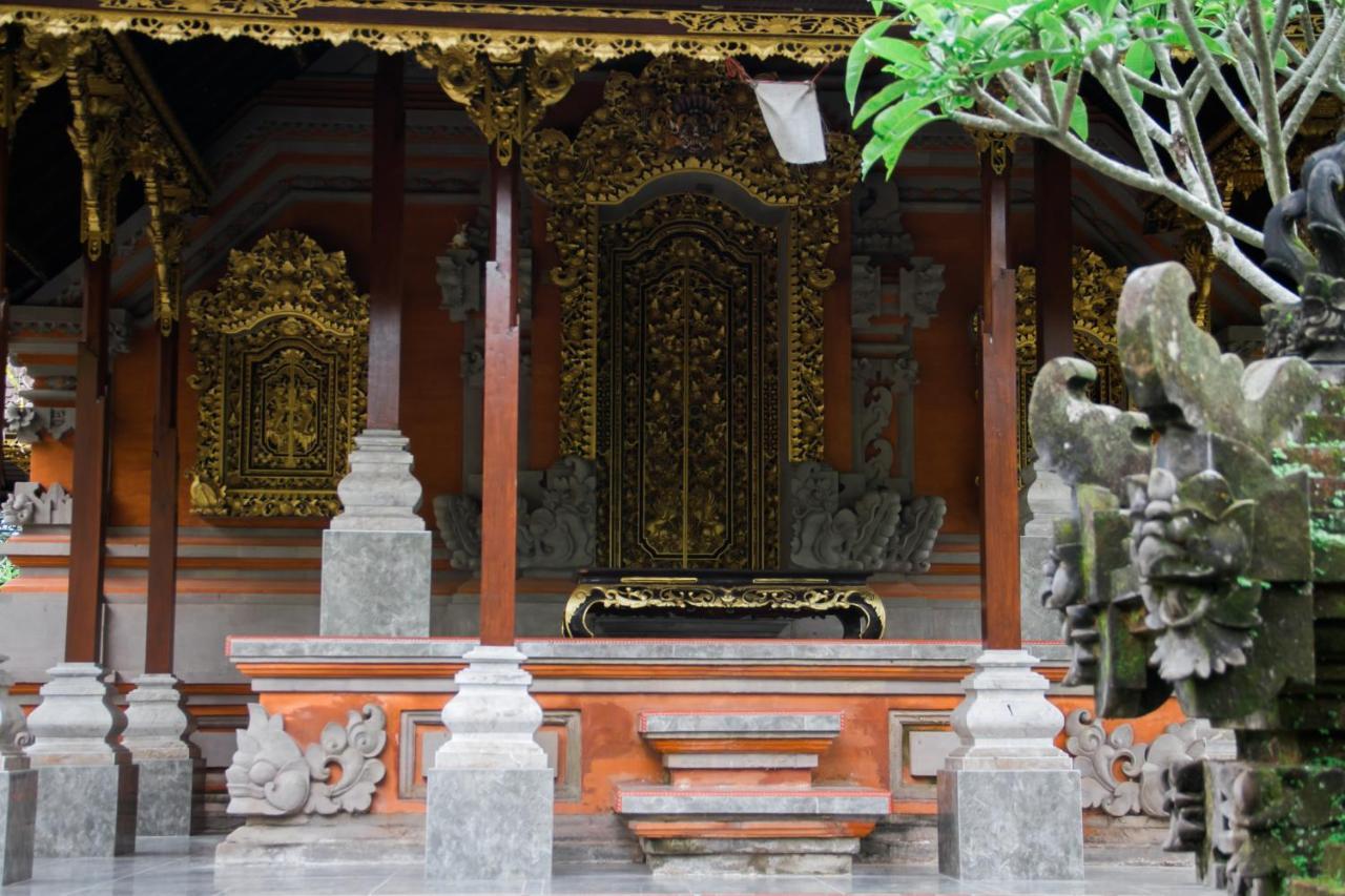 فيلا Gunung Kawi House تيغالالانغْ المظهر الخارجي الصورة