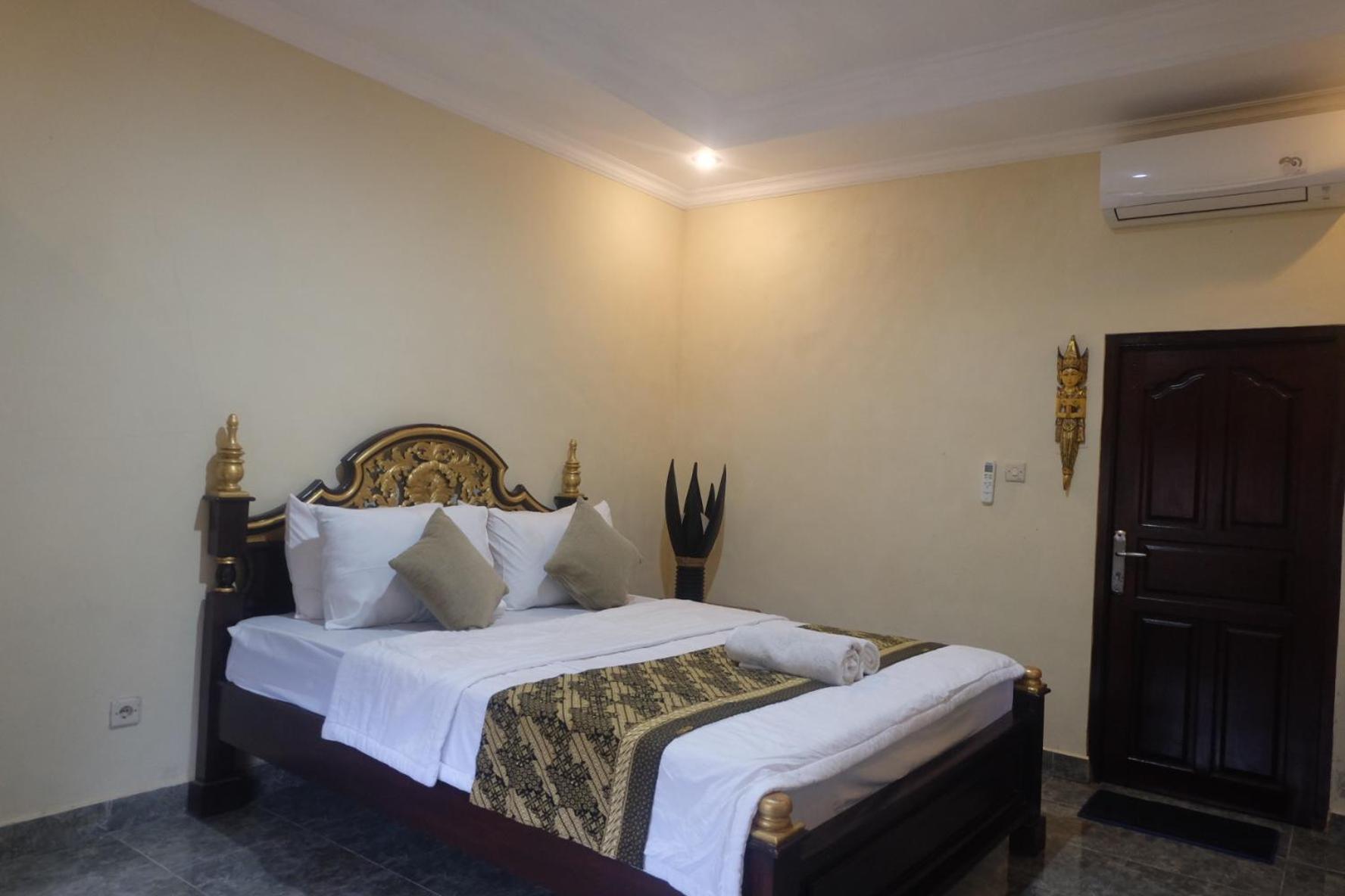فيلا Gunung Kawi House تيغالالانغْ المظهر الخارجي الصورة