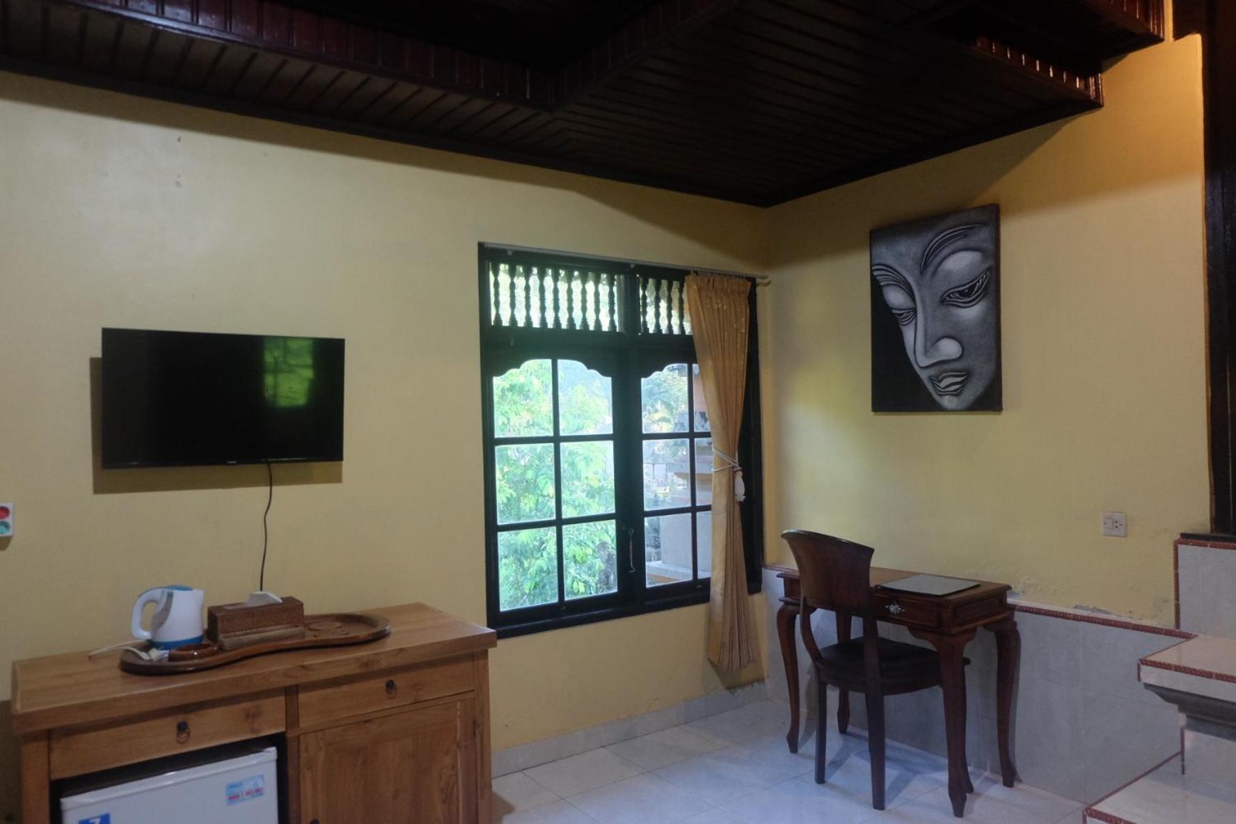 فيلا Gunung Kawi House تيغالالانغْ المظهر الخارجي الصورة